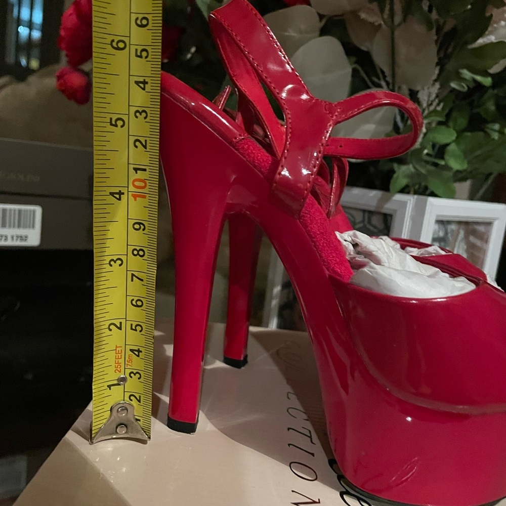 FIRE ENGINE RED Sabrina Platform Stilettos BY Highest Heel Collection SIZE: 5 M - Picture 4 of 5